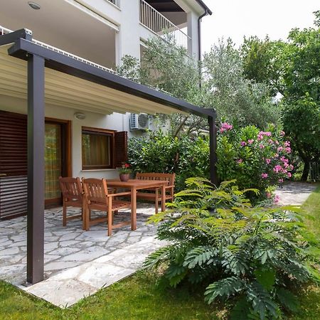 Apartments Sveta Marina Labin  Exterior foto