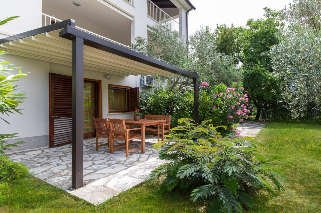 Apartments Sveta Marina Labin  Exterior foto