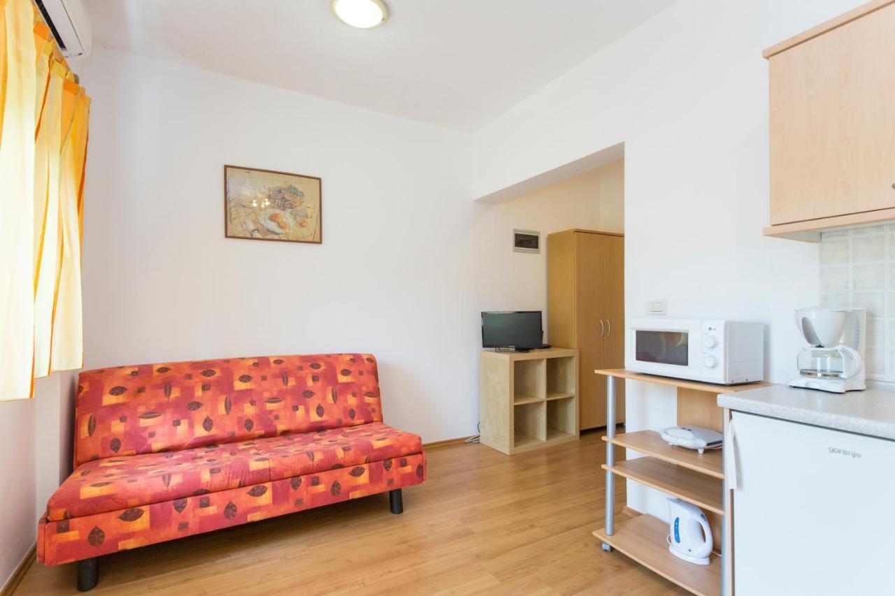 Apartments Sveta Marina Labin  Exterior foto